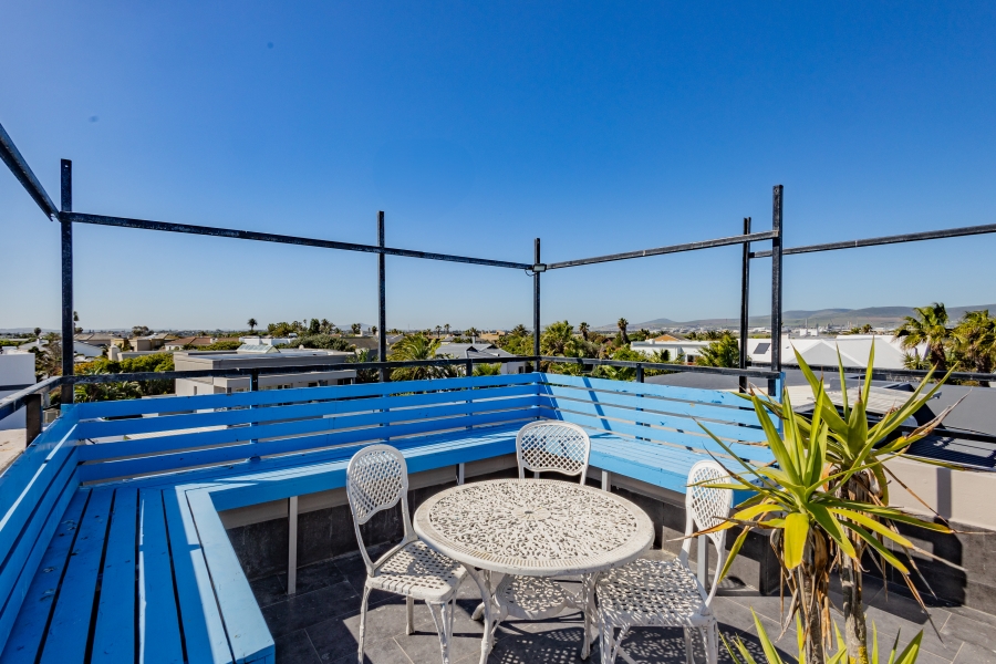 13 Bedroom Property for Sale in Sunset Beach Western Cape